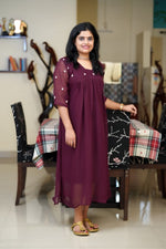 Load image into Gallery viewer, GEORGETTE EMBROIDERY DRESS SM015