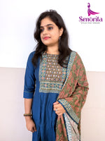 Load image into Gallery viewer, LINEN SILK DRESS SM031
