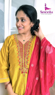 A SEMISILK EMBROIDERY DRESS  SM021